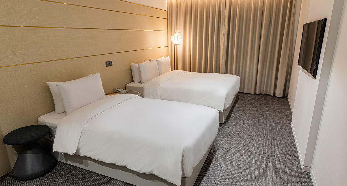 디럭스 패밀리 트윈